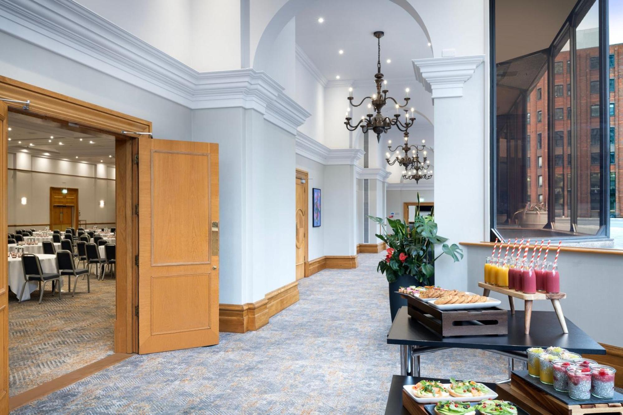 Delta Hotels By Marriott Bristol City Centre Exterior foto